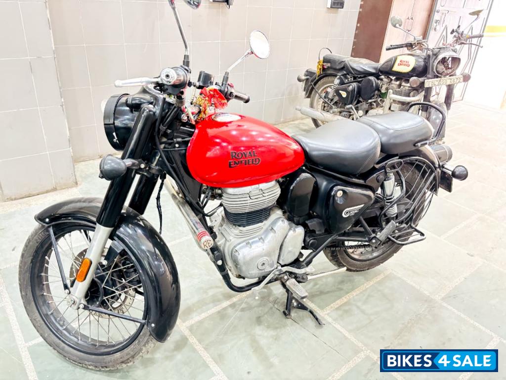 Royal Enfield Classic 350 Redditch Red