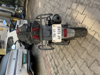Black Bajaj Dominar 400
