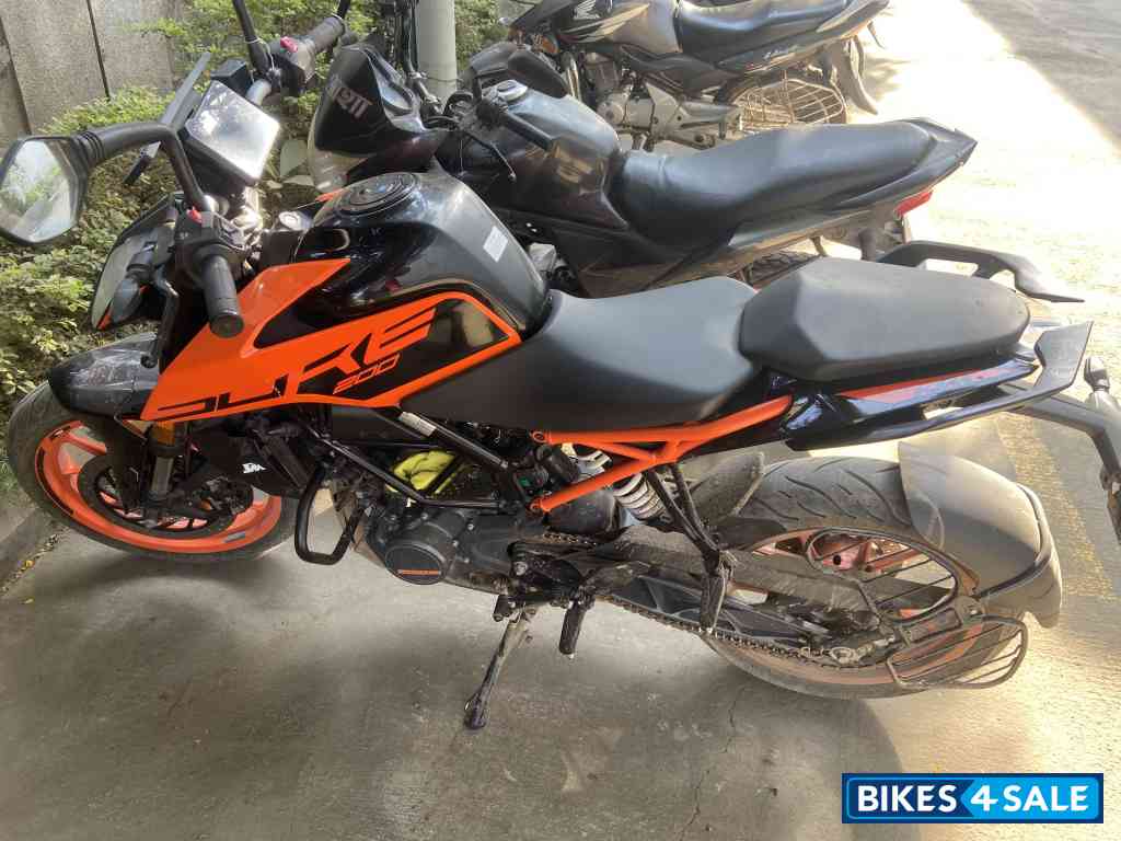 KTM Duke 200 2024
