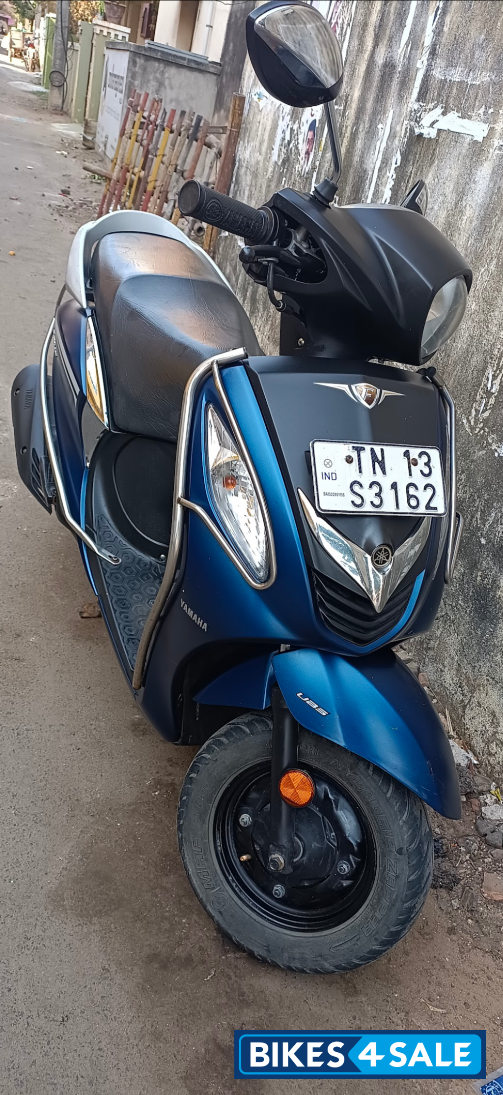 Mat Dark Purplish Bl Yamaha Fascino