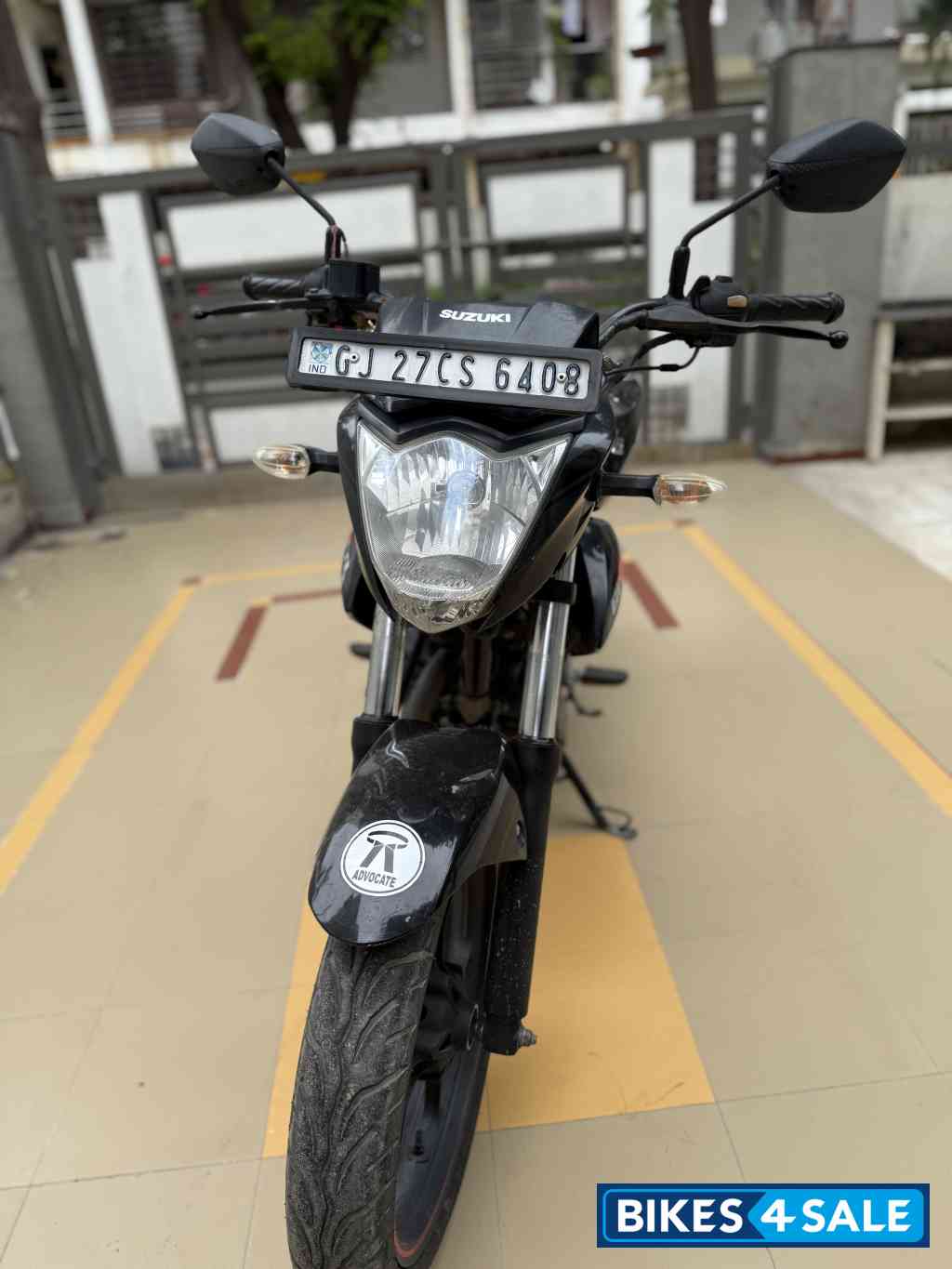 Black Suzuki Gixxer 150