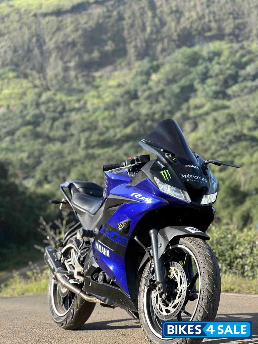 Racing Blue Yamaha YZF R15 V3