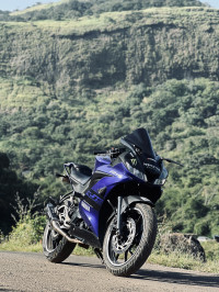 Racing Blue Yamaha YZF R15 V3