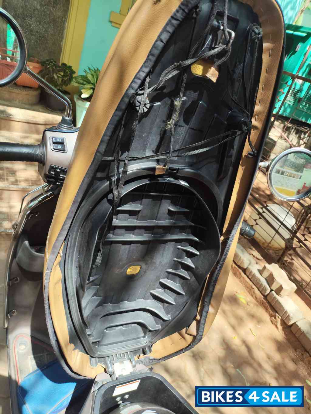 Greenish Blue Suzuki Access 125 CBS