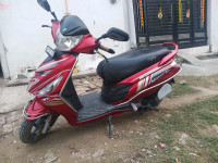 Blazing Red Hero Maestro Edge 125 BS6