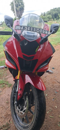 Yamaha R15 V4