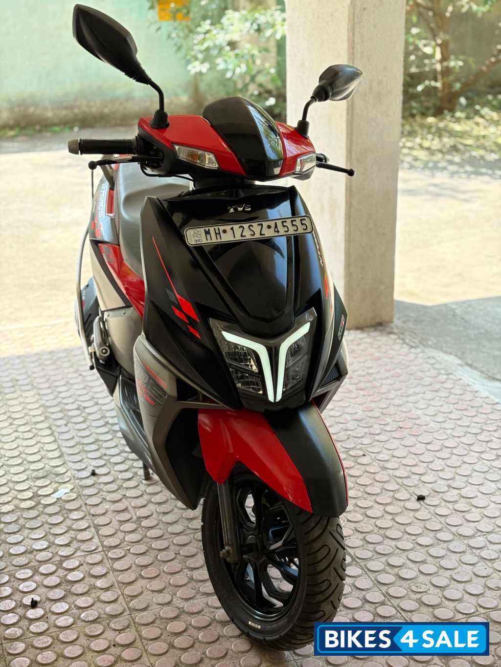 Red-black TVS NTORQ 125 Race Edition BS6