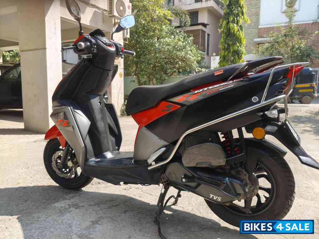 Red-black TVS NTORQ 125 Race Edition BS6