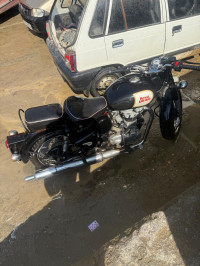 Royal Enfield Classic 350 2015 Model