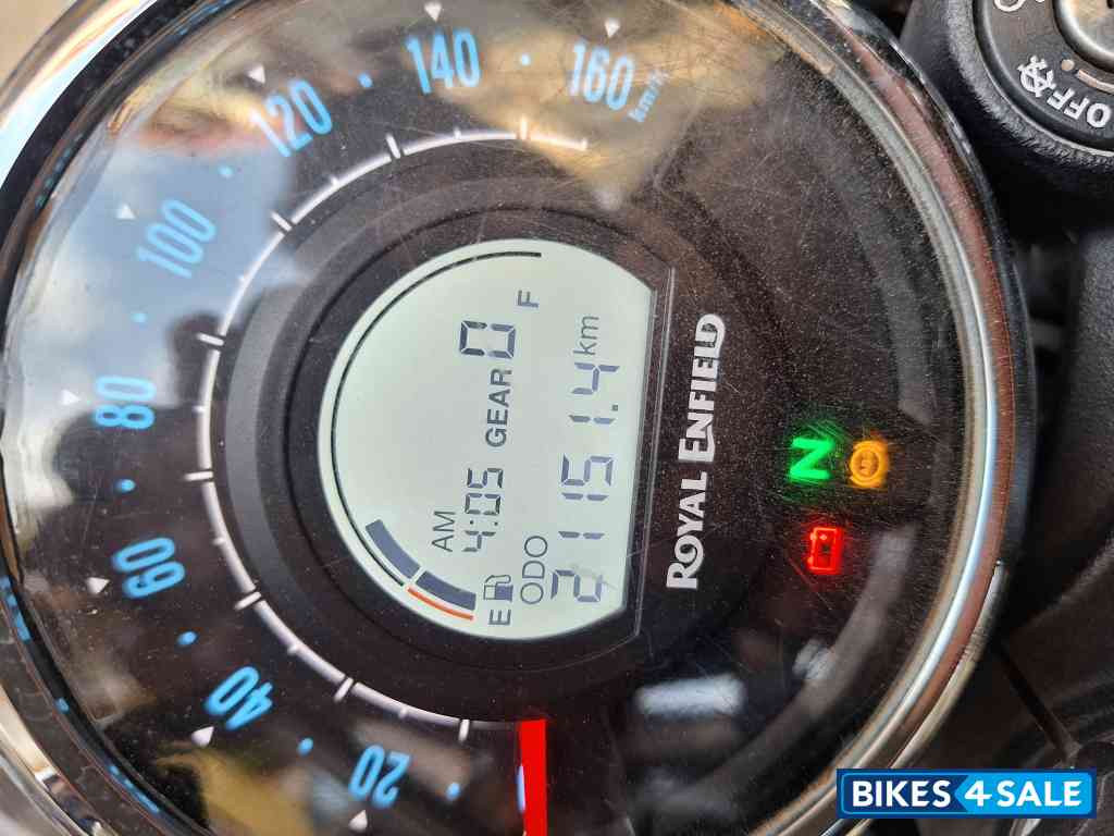 Mat Black Royal Enfield Meteor 350 Stellar