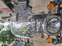Mat Black Royal Enfield Meteor 350 Stellar