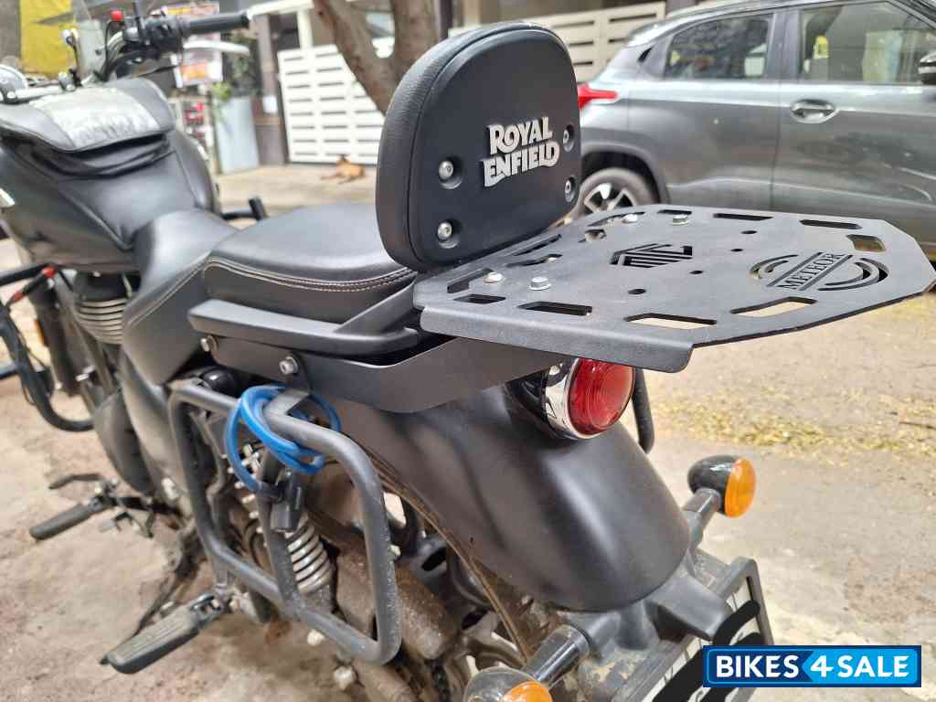 Mat Black Royal Enfield Meteor 350 Stellar