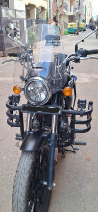 Mat Black Royal Enfield Meteor 350 Stellar