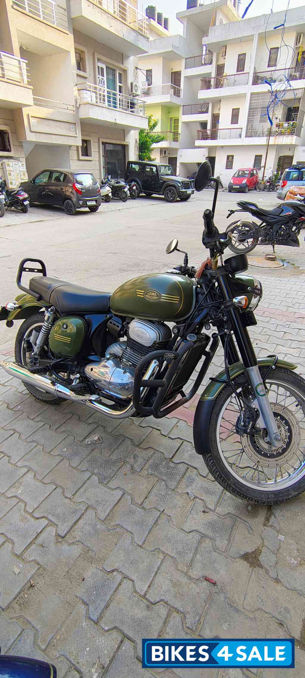 Galactic Green Jawa  Jawa 42 Dual Channel ABS