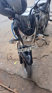 Black Honda CB Unicorn 160