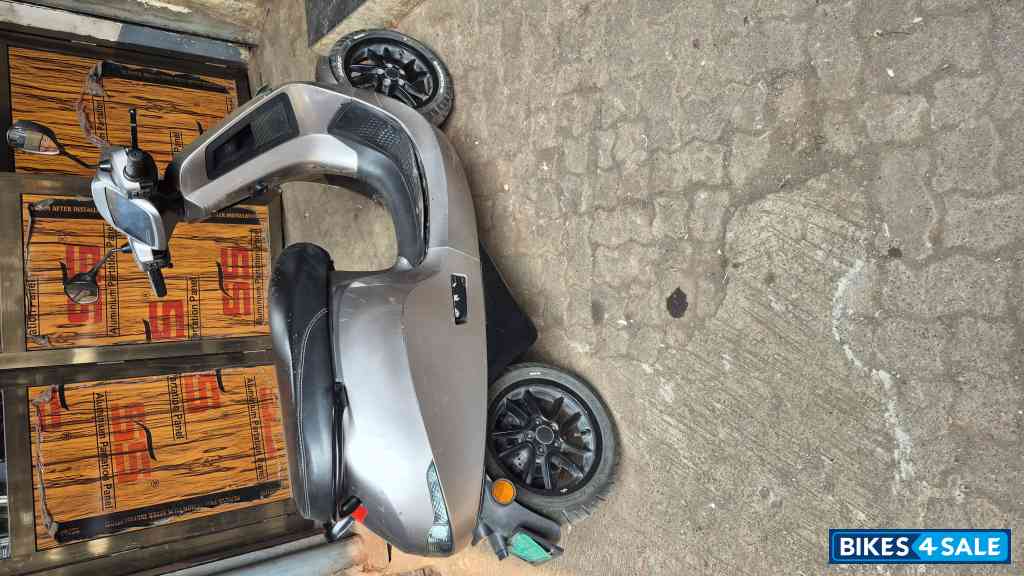 Liquid Silver Ola S1 Pro Liquid Silver Ola S1 Pro