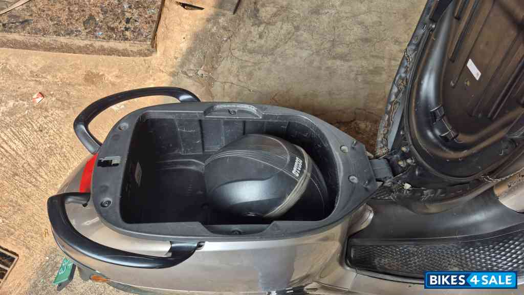 Liquid Silver Ola S1 Pro Liquid Silver Ola S1 Pro