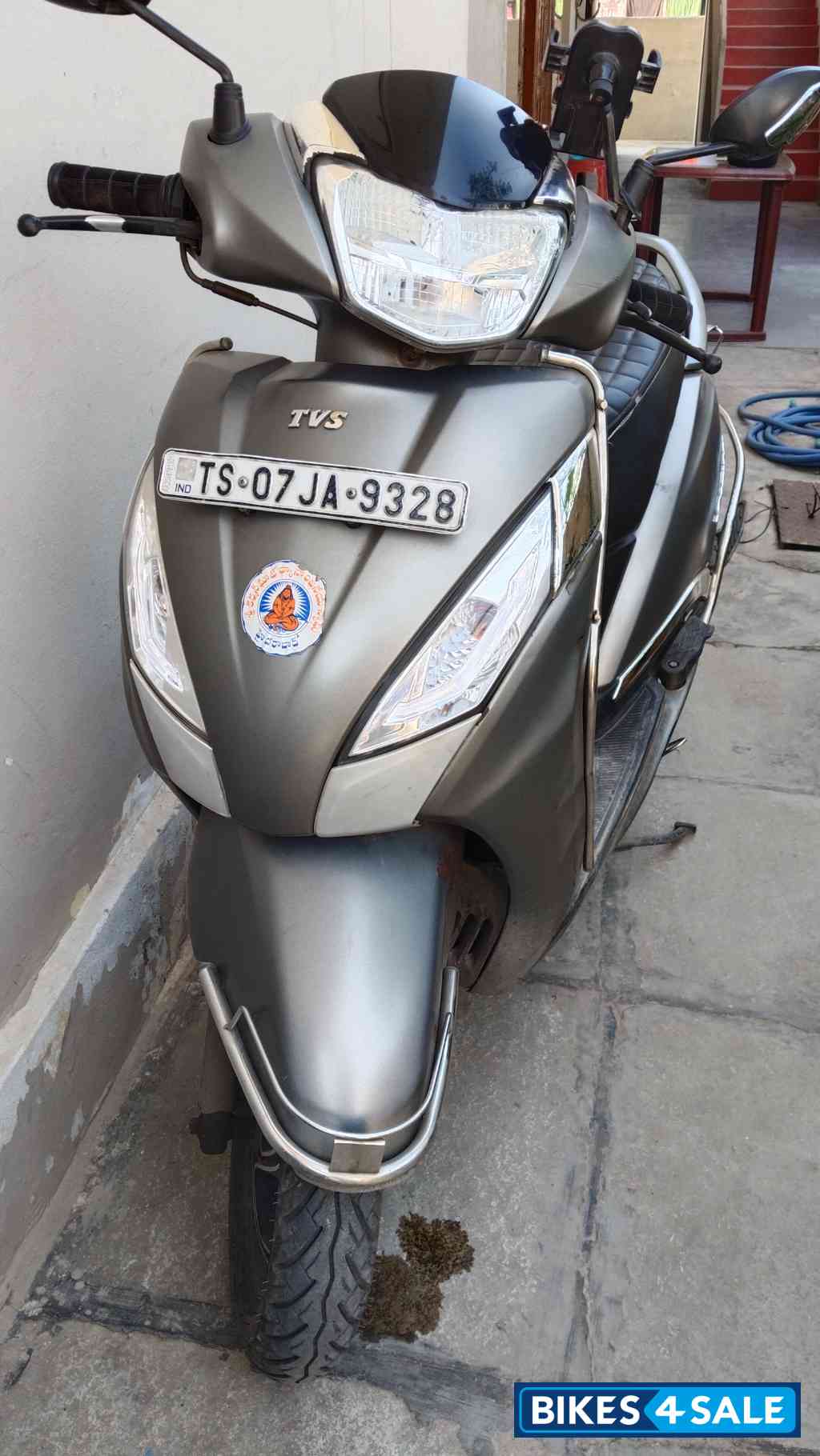 Grey TVS Jupiter 125 Grey TVS Jupiter 125