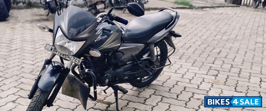 Honda CB Shine