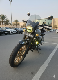 Metallic Blue And White Honda Hness CB350 DLX Pro