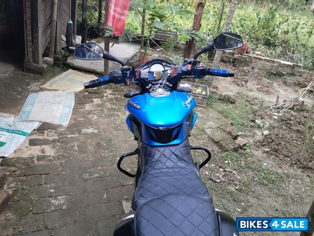 Blue Bajaj Pulsar NS125 BS6