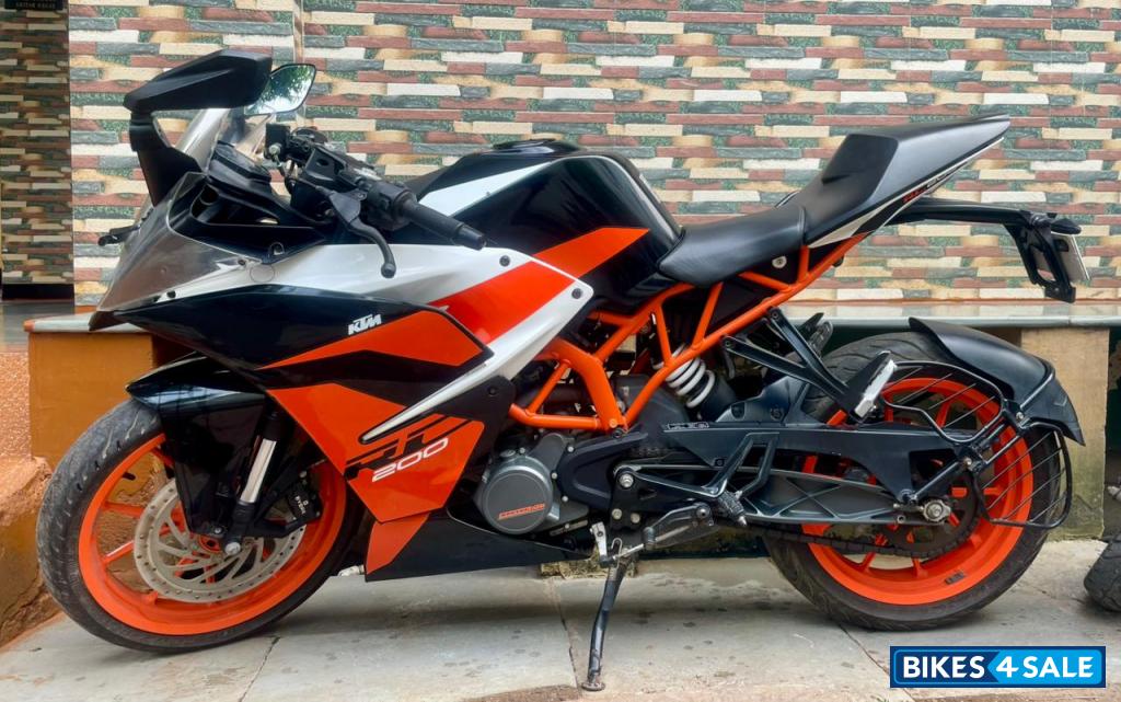 KTM RC 200