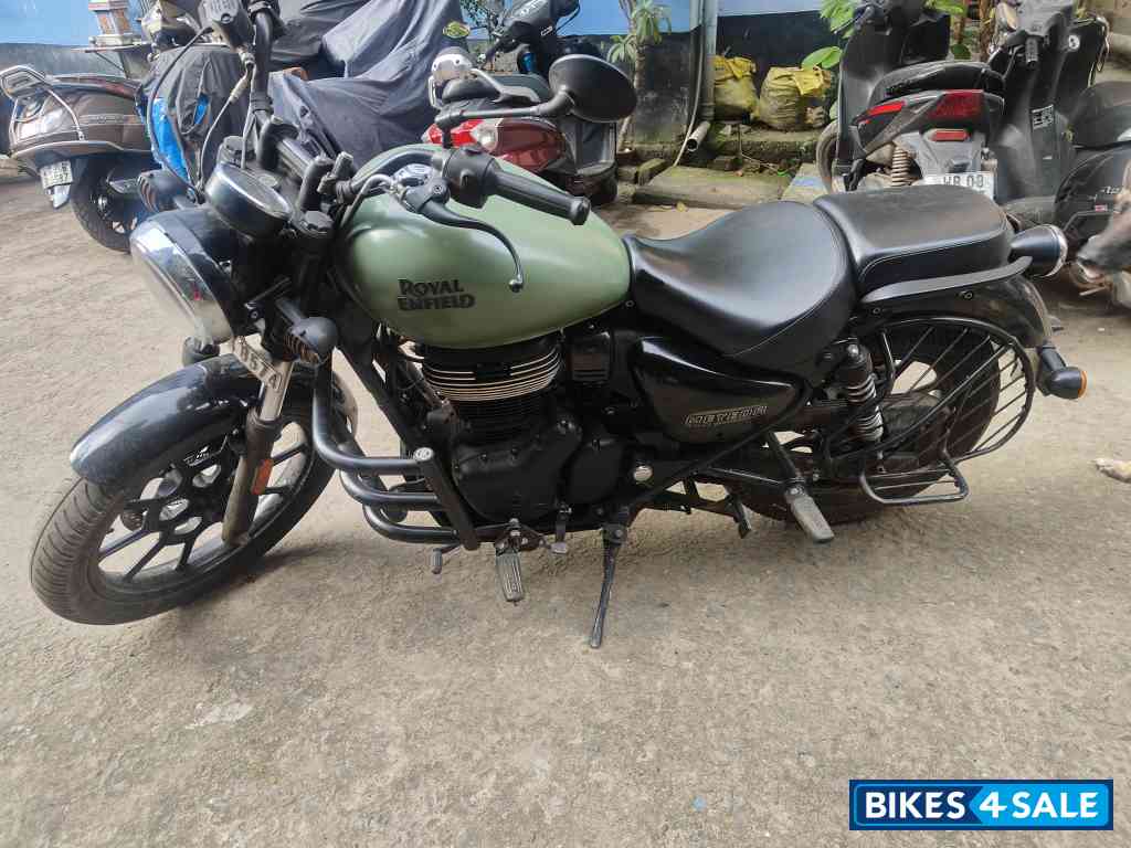 Green Royal Enfield Meteor 350 Fireball
