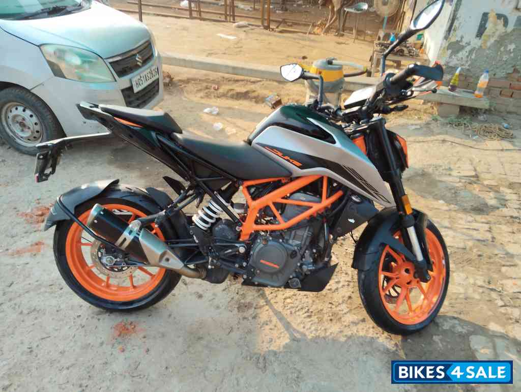 KTM Duke 390