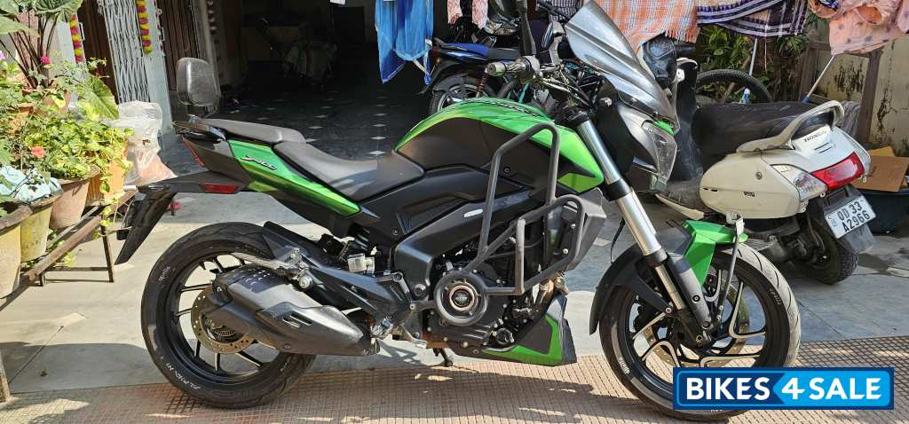 Bajaj Dominar 400 Disc