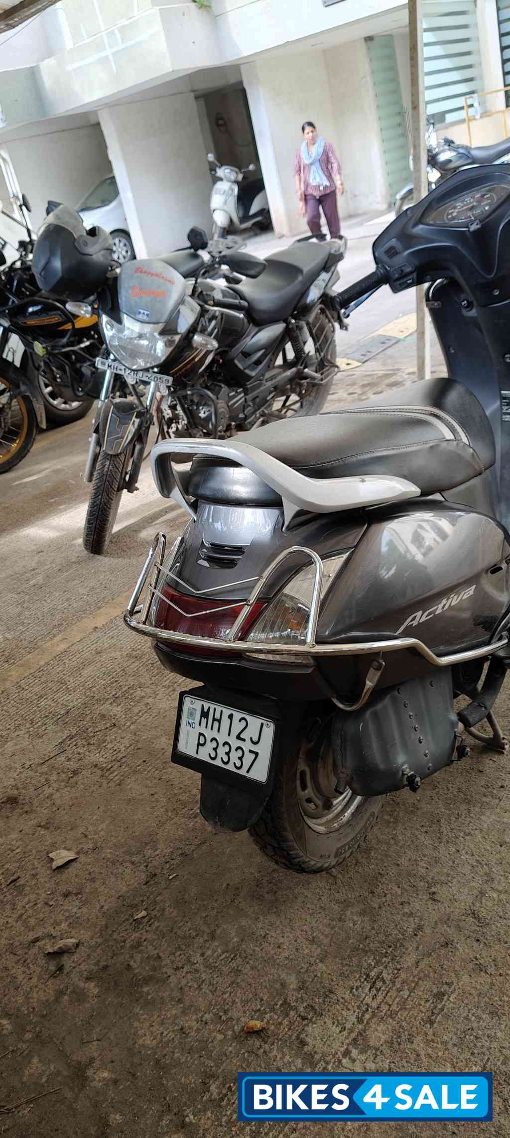 Grey Honda Activa 4G