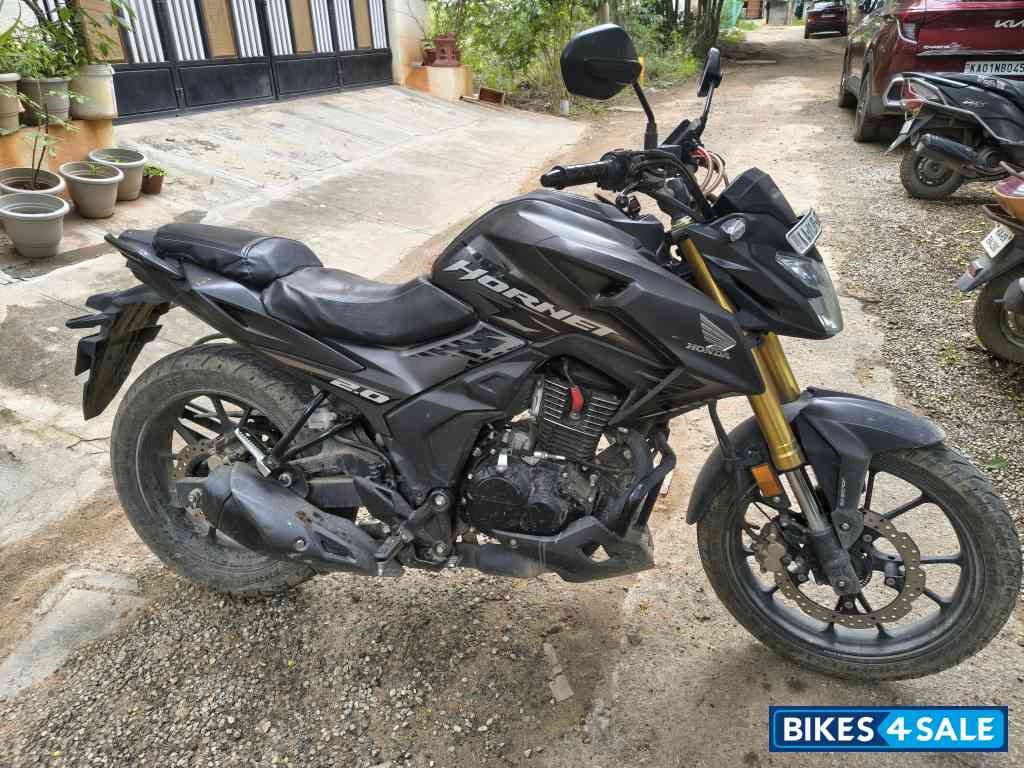 Honda Hornet 2.0 Honda Hornet 2.0
