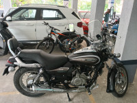 Bajaj Avenger Cruise 220