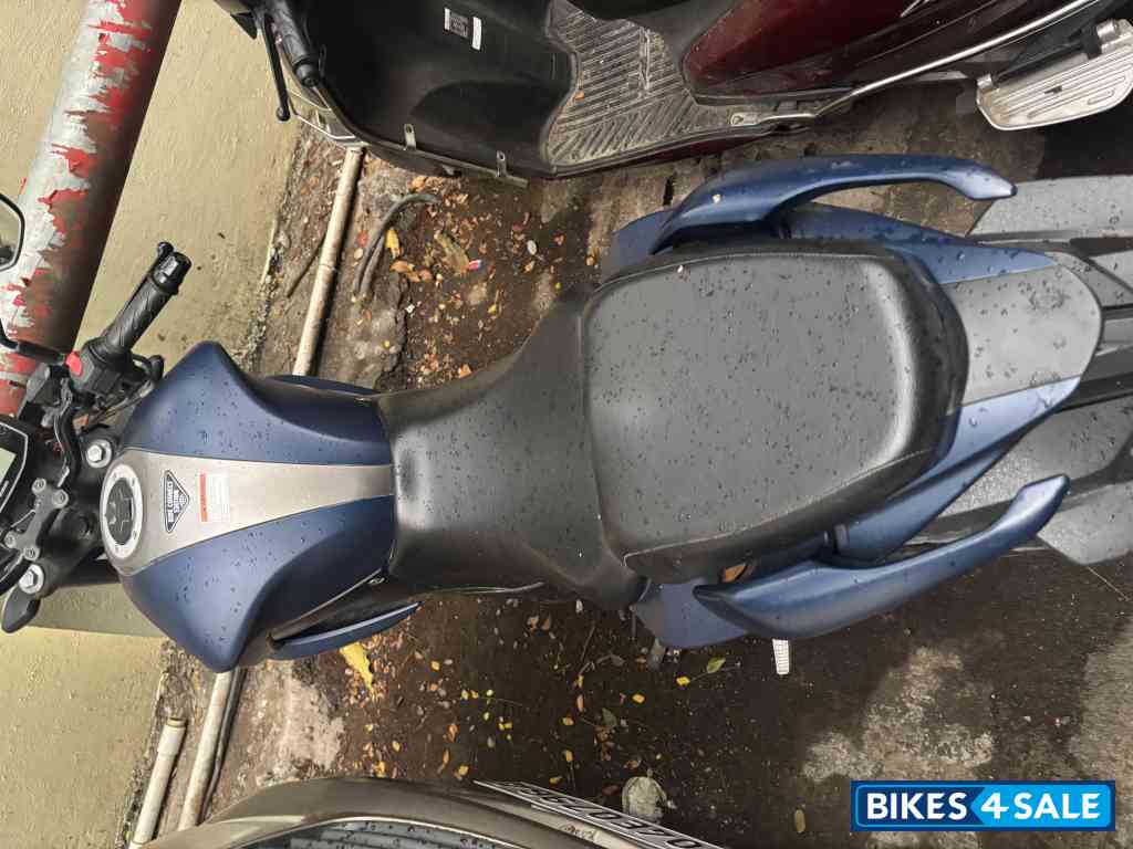 Blue Suzuki Gixxer SF 250 BS6