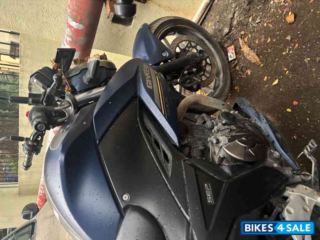 Blue Suzuki Gixxer SF 250 BS6