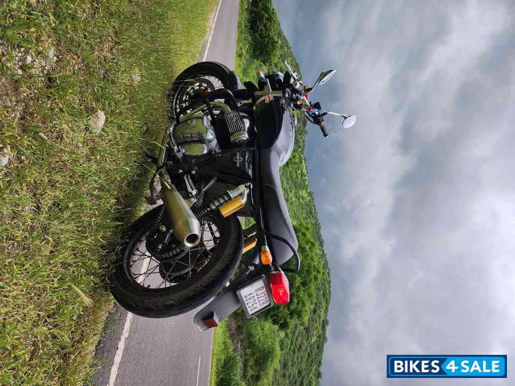 Royal Enfield 2023 Interceptor 650