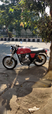 Red Royal Enfield Continental GT 535