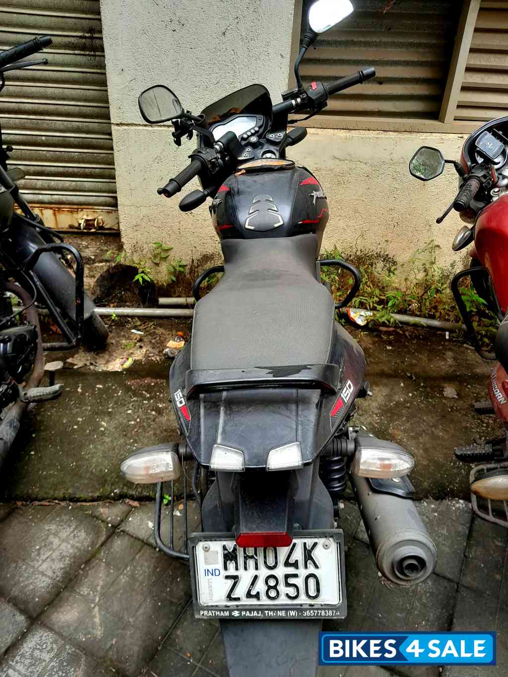 Black Red Bajaj Pulsar 150 DTSi