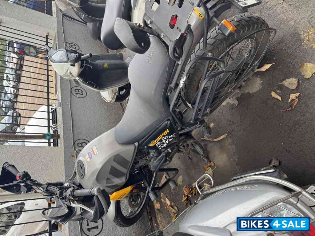 Royal Enfield Scram 411