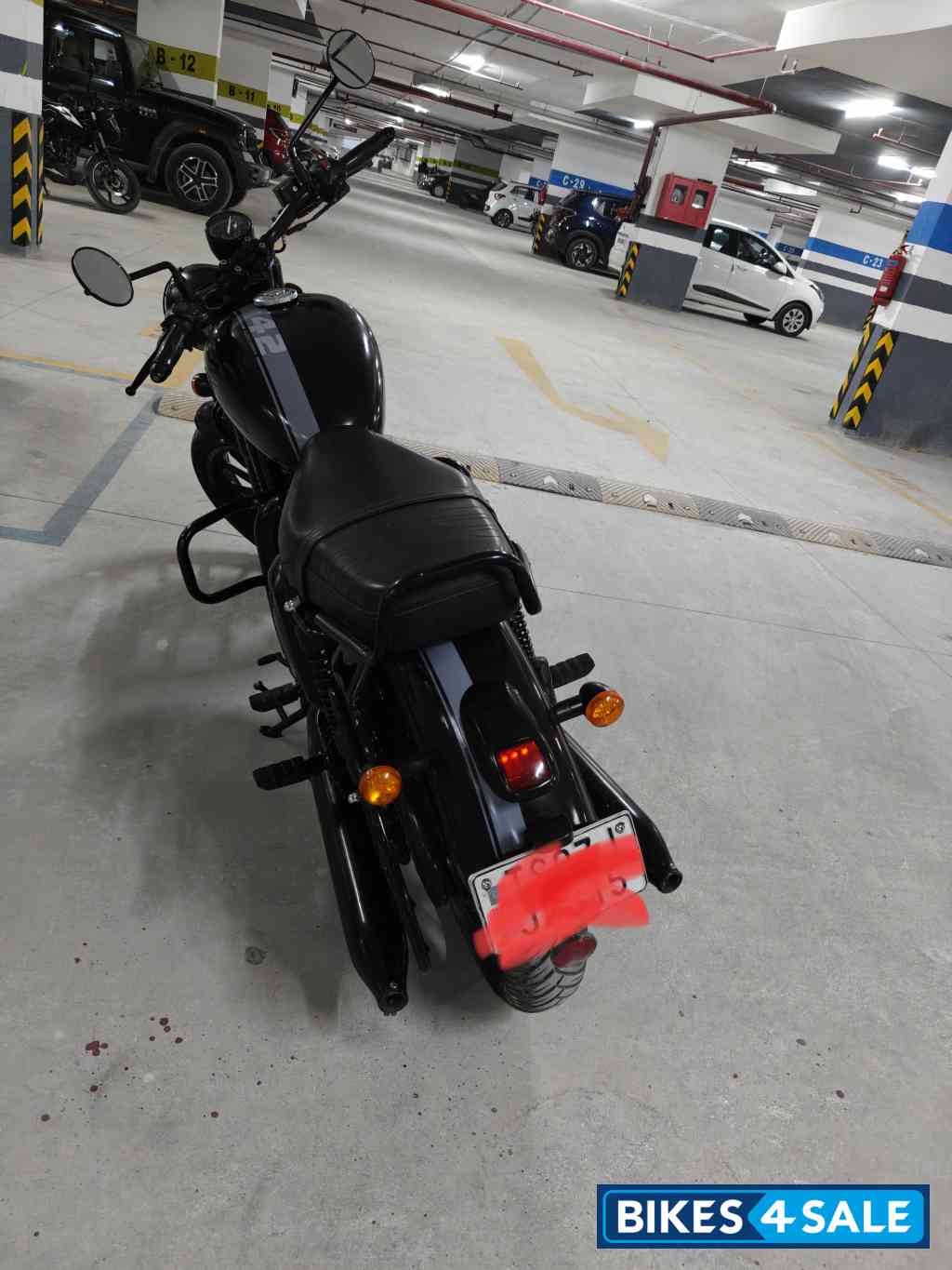 Jawa 42 Dual Channel ABS AllStar Black