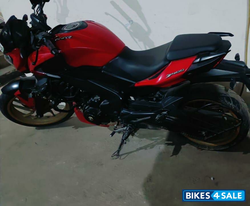 Bajaj Dominar 400 ABS BS6