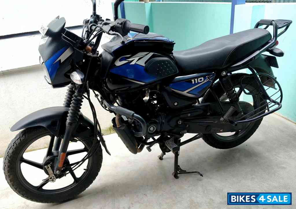 Blue Bajaj CT110X