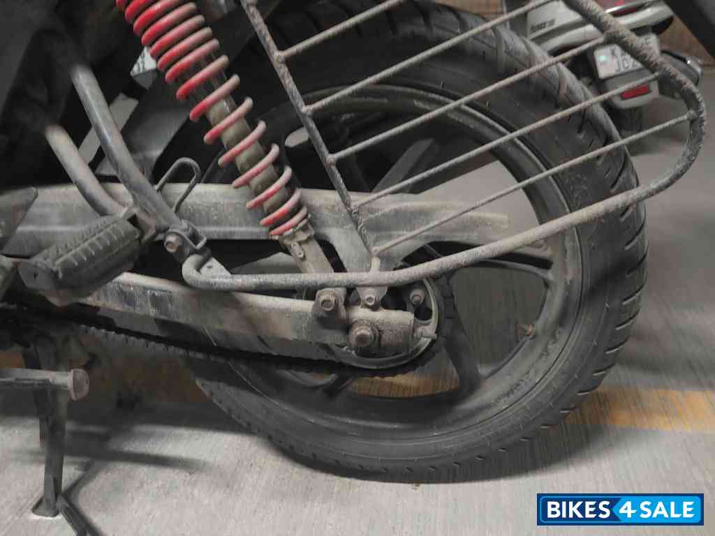 Silver Grey Honda CBF Stunner