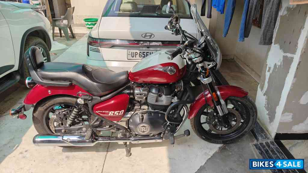 Royal Enfield Super Meteor 650