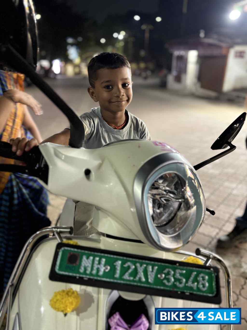 Bajaj Chetak 3502 Standard