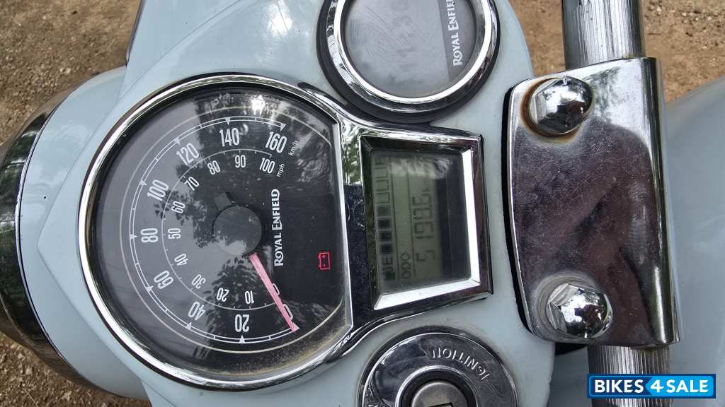 Royal Enfield Classic 350 Dual Channel BS6