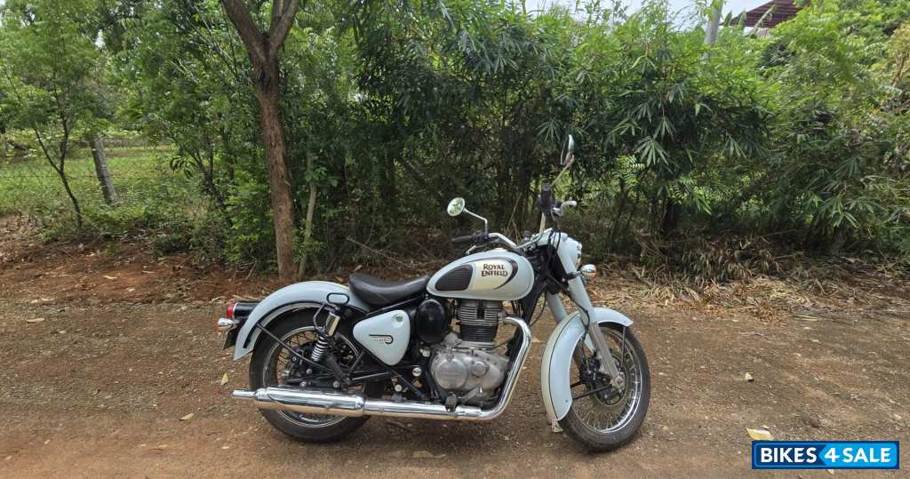 Royal Enfield Classic 350 Dual Channel BS6