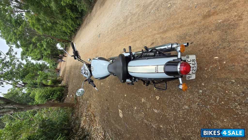 Royal Enfield Classic 350 Dual Channel BS6