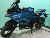 Metallic Triton Blue Suzuki Gixxer SF