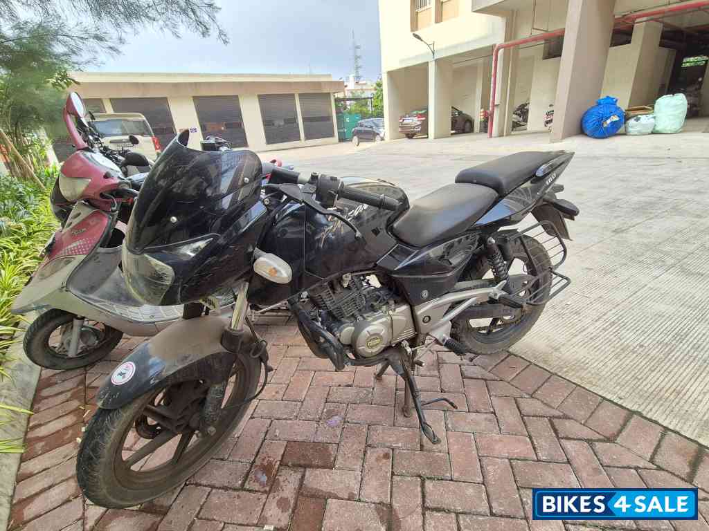 Bajaj Pulsar 180