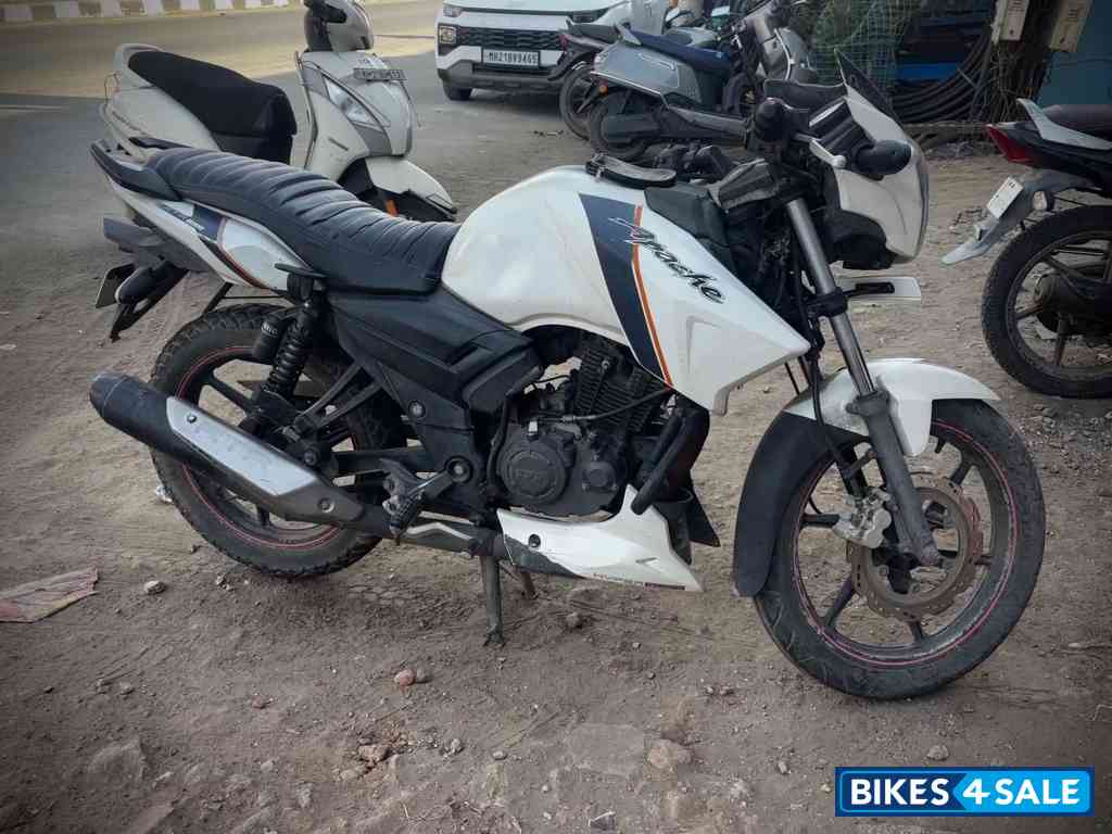 TVS Apache RTR 160